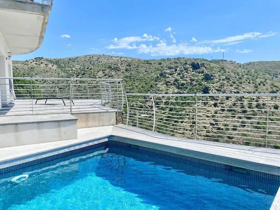 Villa Con Piscina Sobre La Almadrava II روساس